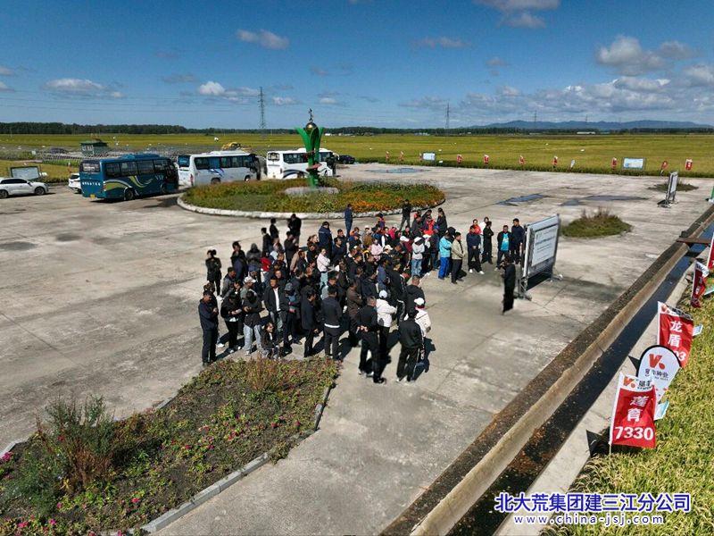 259b1e7800b3094283350a2890b2beb0_副本.jpg