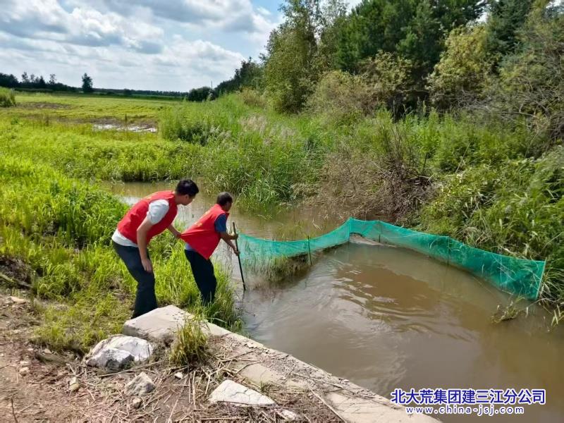 防汛.jpg 防汛.jpg