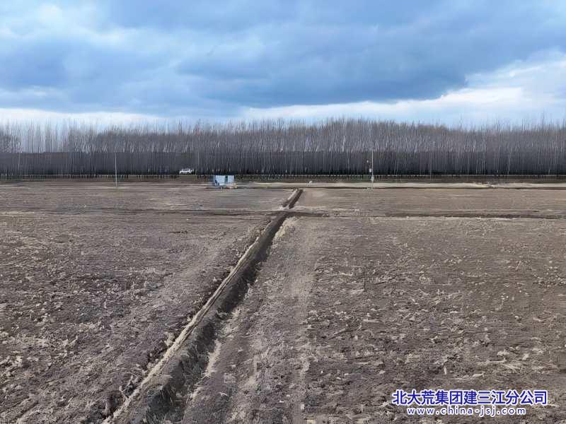 秋筑埂(1).jpg