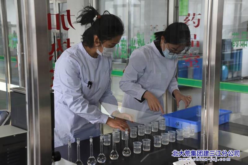 852F4A4059B326D5B3F1112946846F7E_副本.jpg