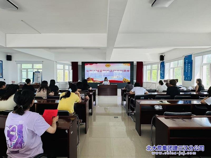 0545ff58cc8e47d318e0cbed51087ea.jpg