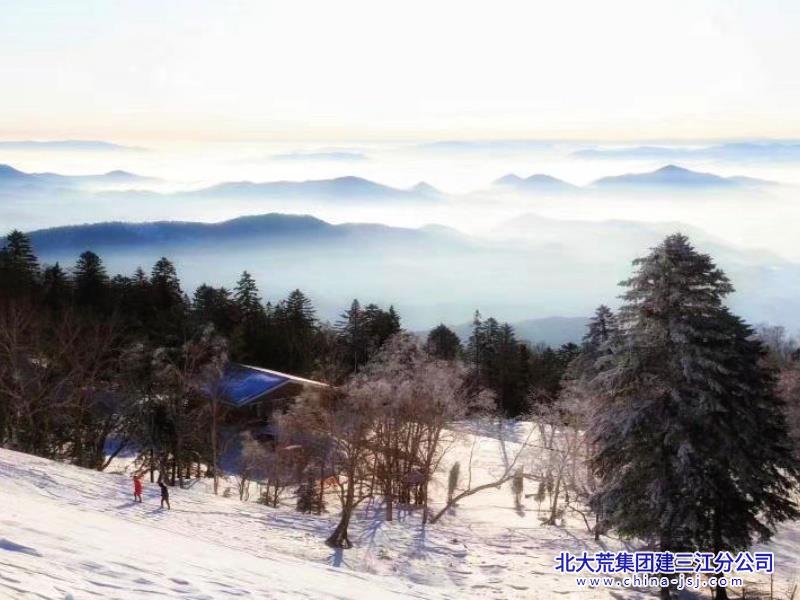 山居覆雪  云壑浮烟.jpg